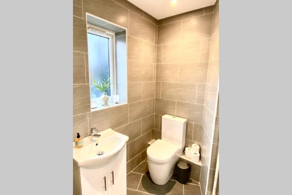 Stunning New Apartment Set In St Leonards On Sea Hollington  Ngoại thất bức ảnh